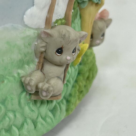 Enesco Precious Moments While Walking In The Park One Day Musical Snow Globe - Picture 9 of 15